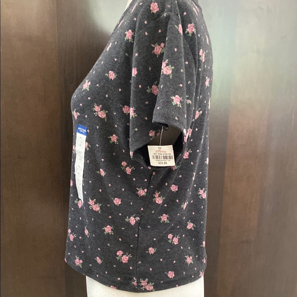 Women's Floral Print Slightly Cropped Top, size XL. Arizona Jean Company - Picture 2 of 9
